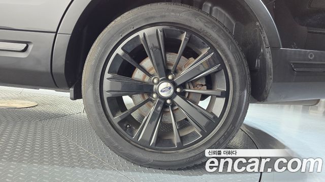 Ford Explorer 2018 — photo 7