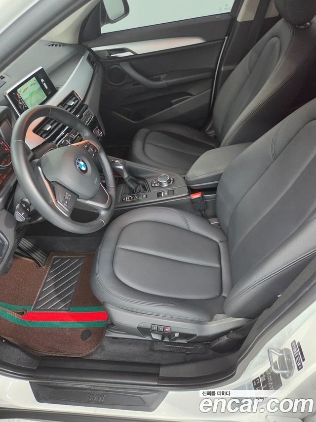 BMW X1 2016 — photo 9