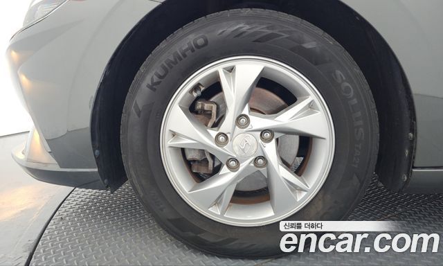 Hyundai AVANTE 2021 — photo 5