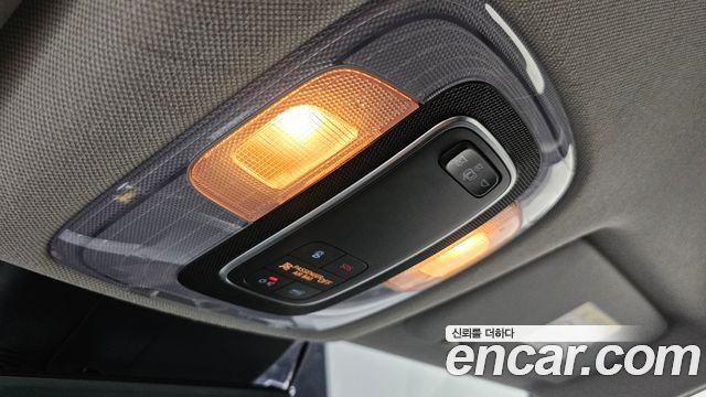 Hyundai AVANTE 2021 — photo 27