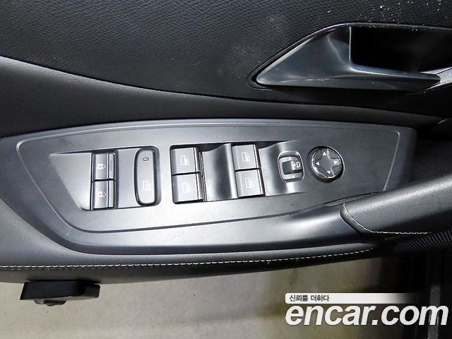 Peugeot 408 2023 — photo 18