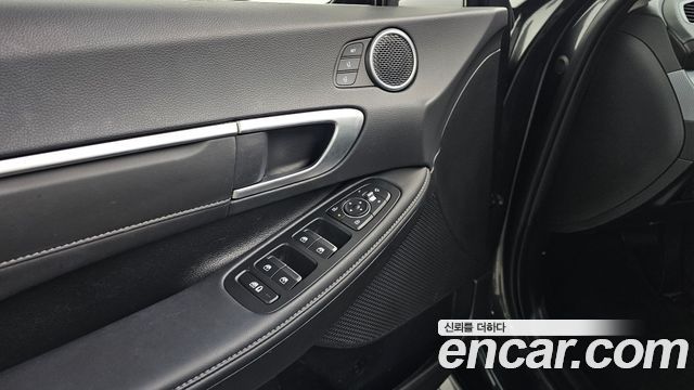 Hyundai Sonata 2024 — photo 31