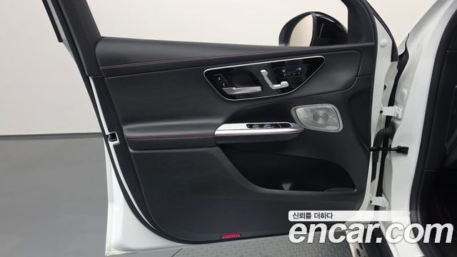 Mercedes-Benz GLC-Class 2024 — photo 14