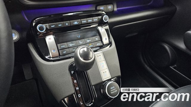 Hyundai Casper 2023 — photo 12