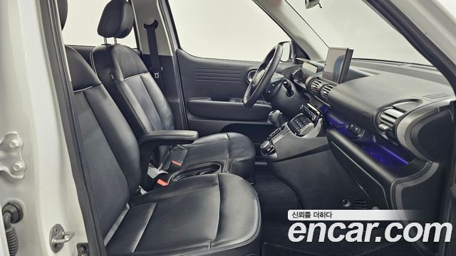 Hyundai Casper 2023 — photo 17