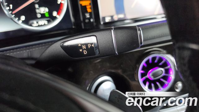 Mercedes-Benz S-Class 2015 — photo 9