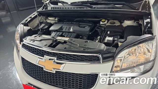 Chevrolet Korea Orlando 2015 — photo 6