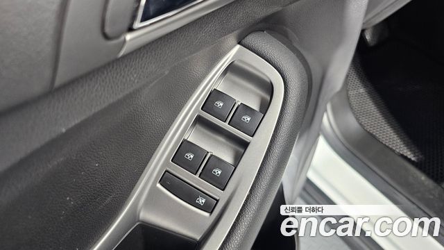Chevrolet Korea Orlando 2015 — photo 27