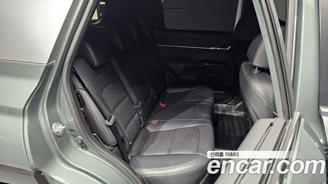 KG Mobility Torres 2023 — photo 11