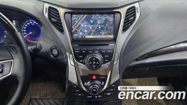 Hyundai Grandeur 2013 — photo 21