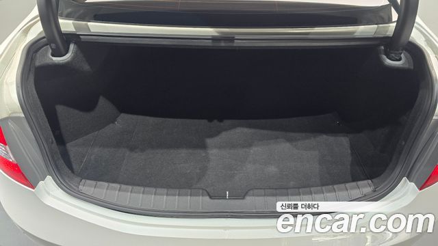 Hyundai Grandeur 2013 — photo 25