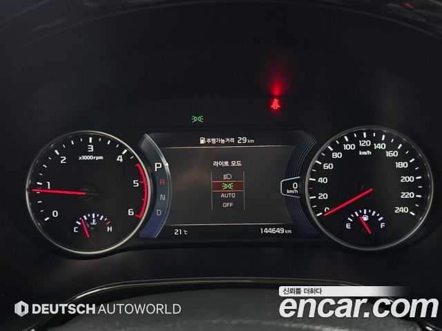Kia Seltos 2020 — photo 8