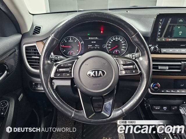 Kia Seltos 2020 — photo 13