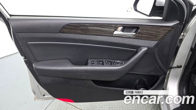 Hyundai Sonata 2015 — photo 14
