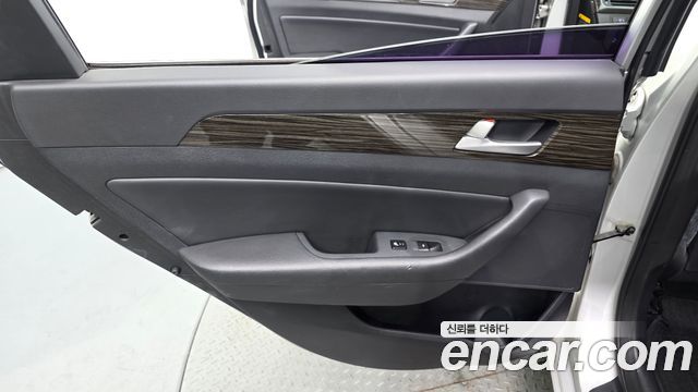 Hyundai Sonata 2015 — photo 15