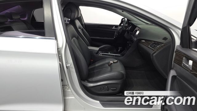 Hyundai Sonata 2015 — photo 16