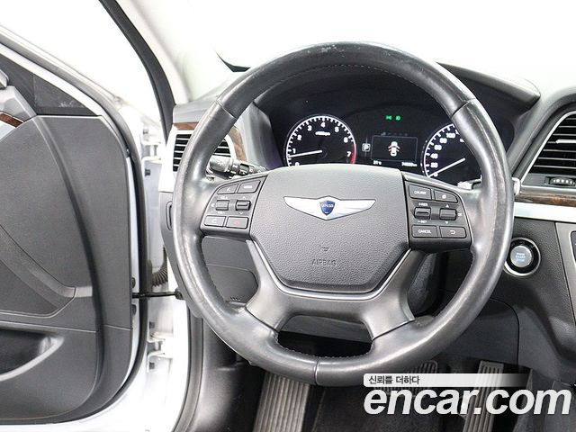 Hyundai Genesis 2014 — photo 12