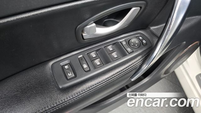 Renault Korea SM5  2012 — photo 33