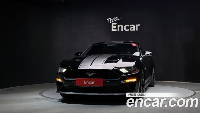Ford Mustang 2019 — photo 3