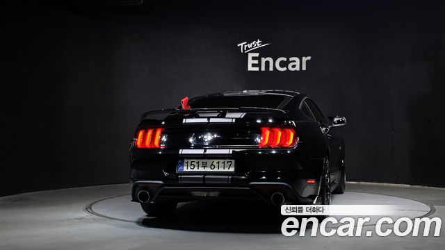 Ford Mustang 2019 — photo 4