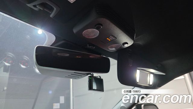 Ford Mustang 2019 — photo 29