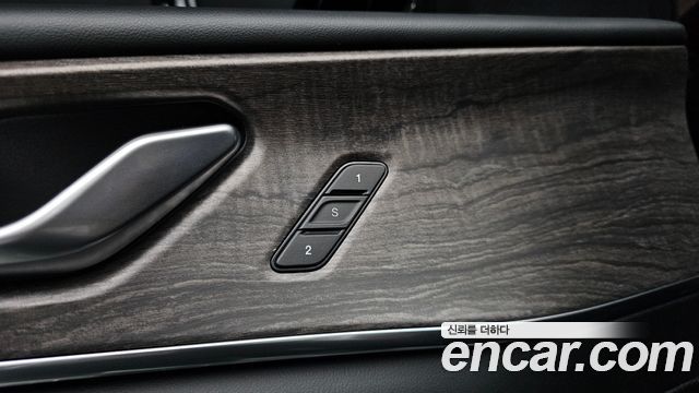 Jeep Cherokee 2023 — photo 30