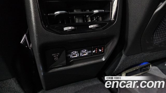 Jeep Cherokee 2023 — photo 32