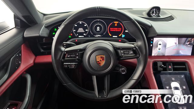 Porsche Taycan 2022 — photo 19