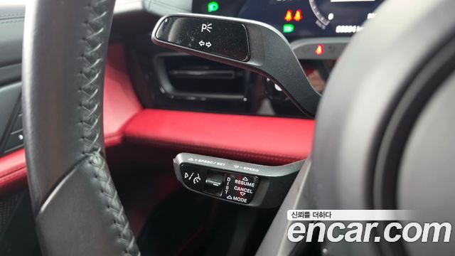 Porsche Taycan 2022 — photo 21