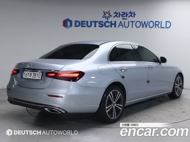 Mercedes-Benz E-Class 2021 — photo 2
