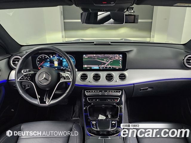Mercedes-Benz E-Class 2021 — photo 7