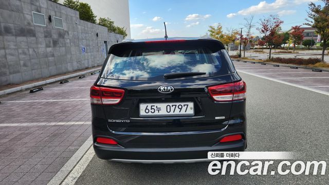 Kia Sorento 2016 — photo 4