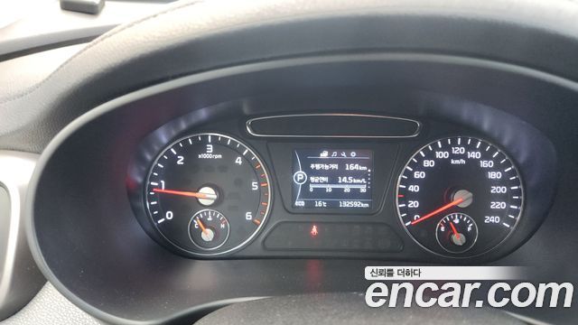 Kia Sorento 2016 — photo 9