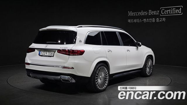 Mercedes-Benz GLS-Class 2026 — photo 2