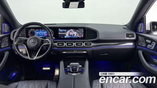 Mercedes-Benz GLS-Class 2026 — photo 7