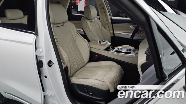 Genesis GV70 2025 — photo 13