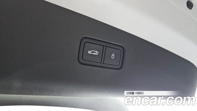 Genesis GV70 2025 — photo 25