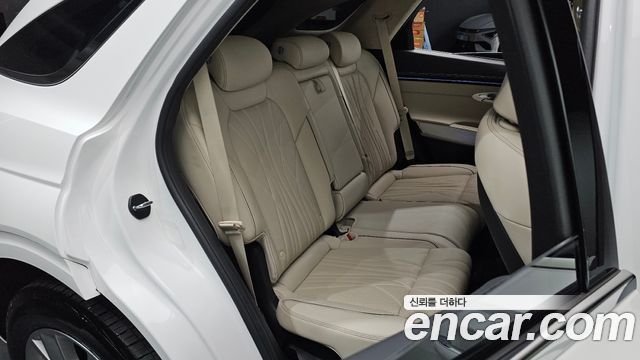 Genesis GV70 2025 — photo 16