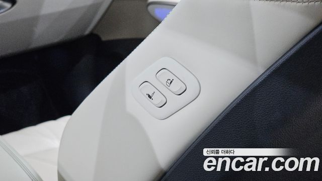 Genesis GV70 2025 — photo 27