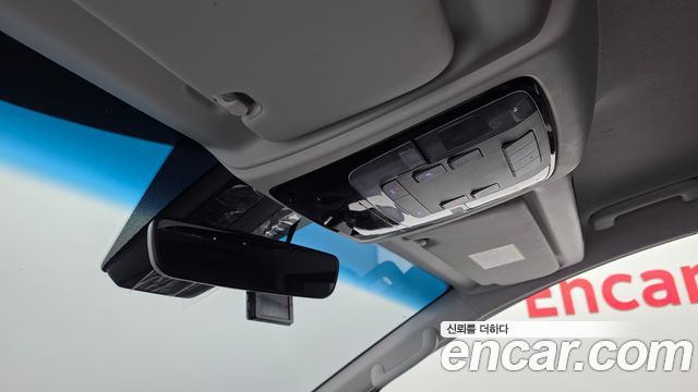Hyundai Staria 2022 — photo 25