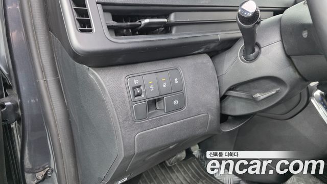 Hyundai Staria 2022 — photo 26