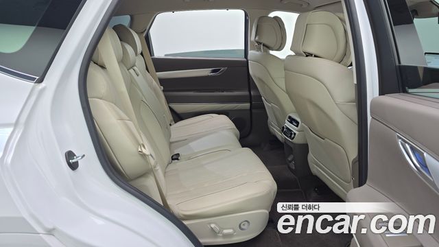 Genesis GV80 2023 — photo 17