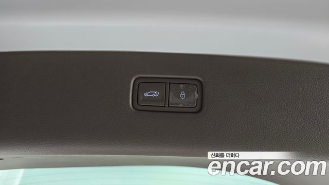 Genesis GV80 2023 — photo 22