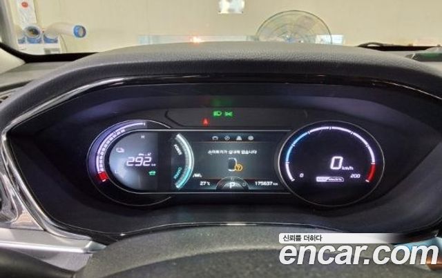 Kia Niro 2023 — photo 5