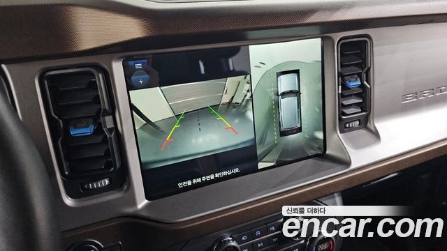 Ford Bronco 2023 — photo 21