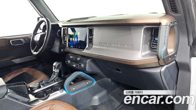 Ford Bronco 2023 — photo 28