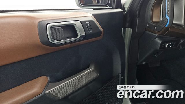 Ford Bronco 2023 — photo 29
