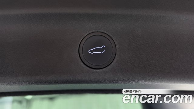 Tesla Model Y 2022 — photo 31