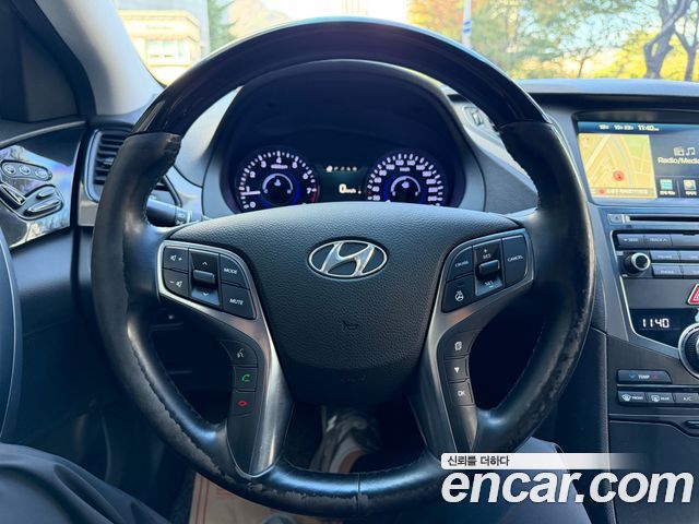 Hyundai Grandeur 2015 — photo 9