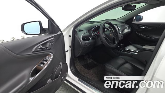 Chevrolet Korea Malibu 2018 — photo 13